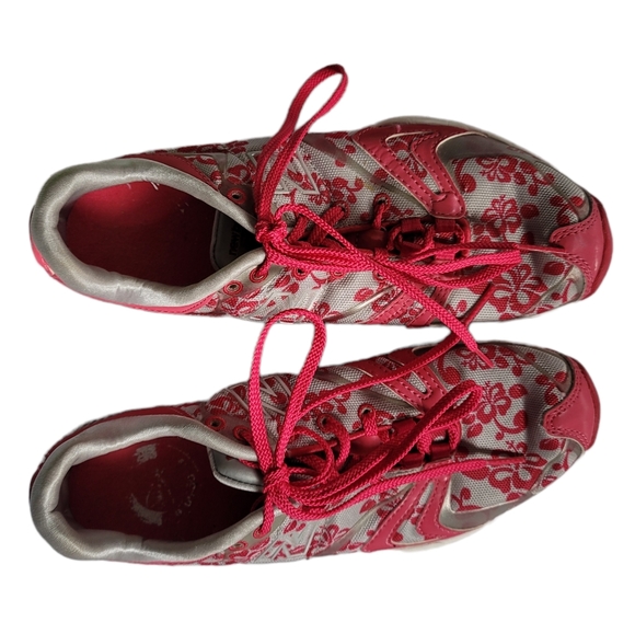 New Balance Hot Pink and White Indoor Track Running Shoes Size 8.5 - Picture 1 of 5